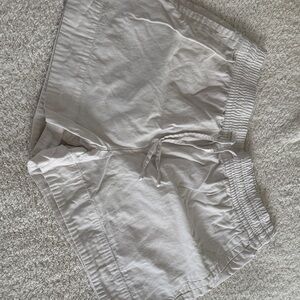 Women's Classic Cream Jean Shorts